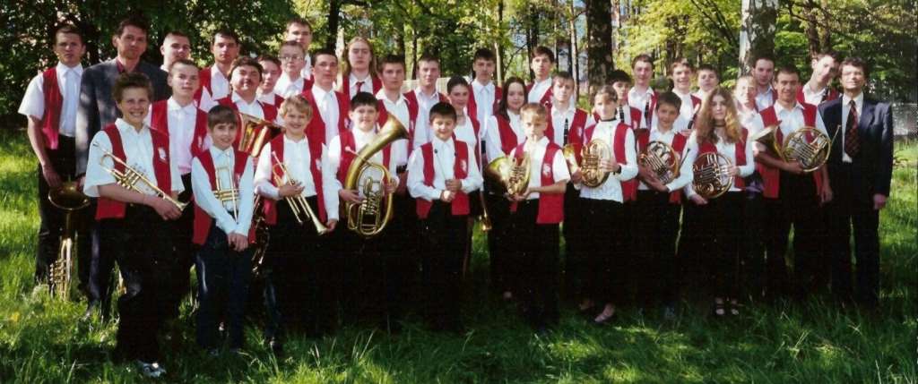 Žákovský dechový orchestr a Zlín 2001 a p. učitel Roman Faltys
